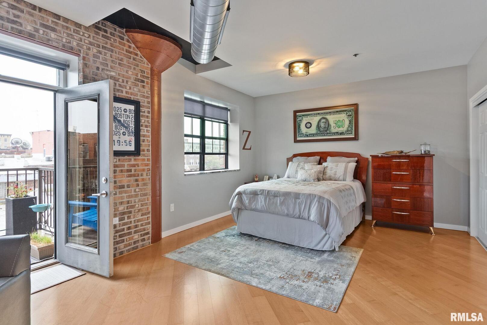 110 19TH Street Unit: 313
