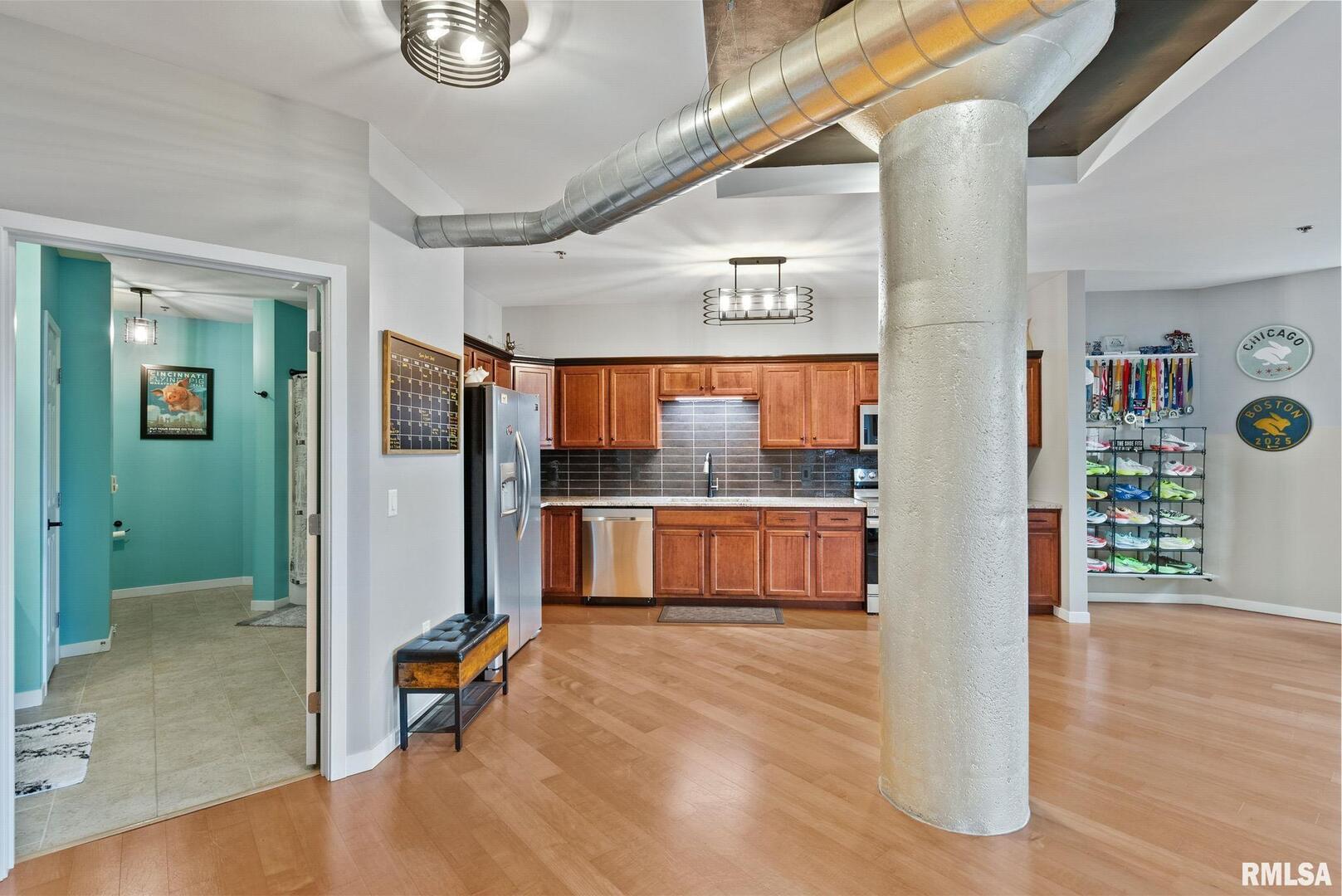 110 19TH Street Unit: 313