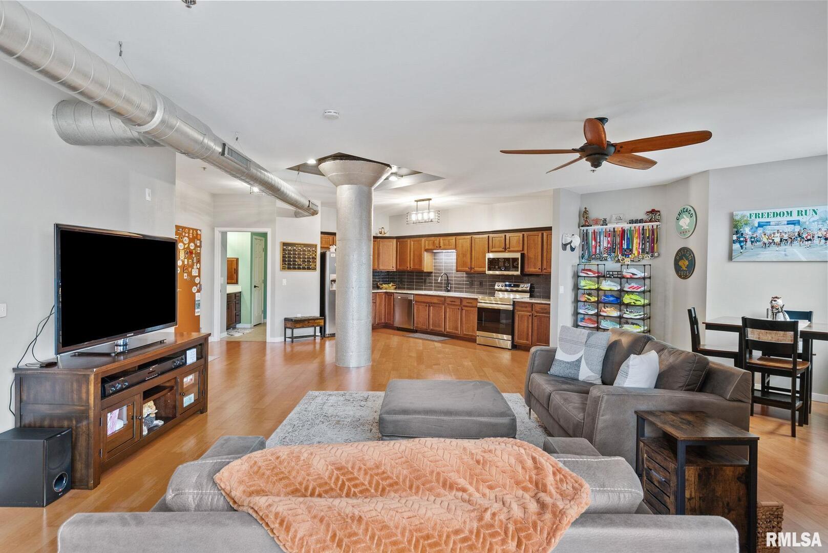 110 19TH Street Unit: 313