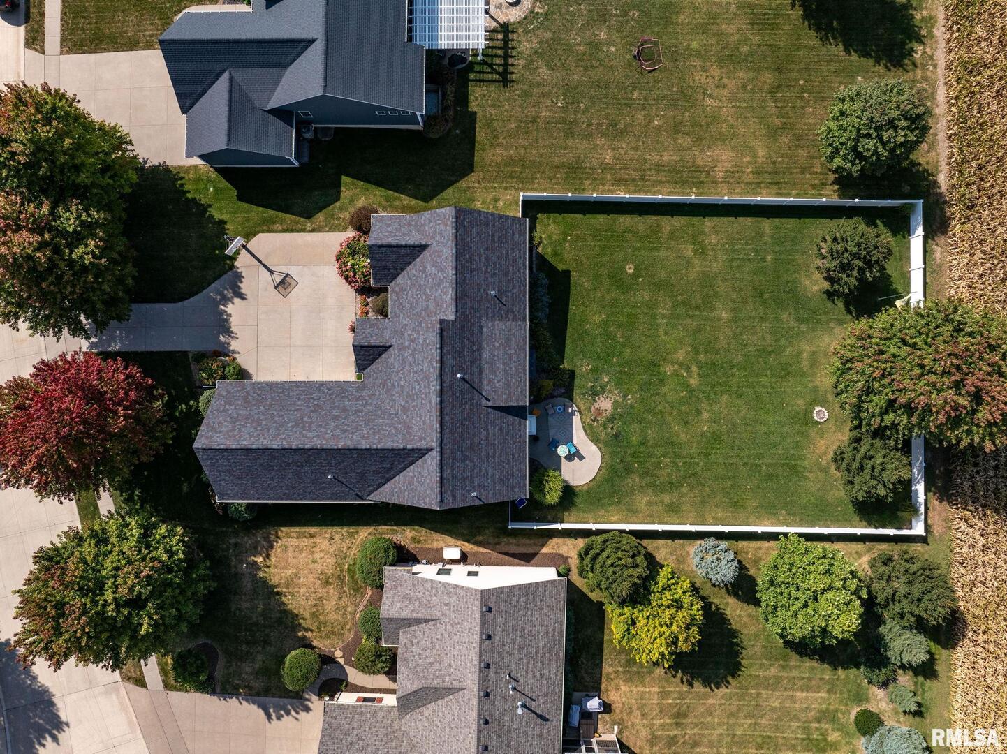 6822 SUMMERFIELD Drive