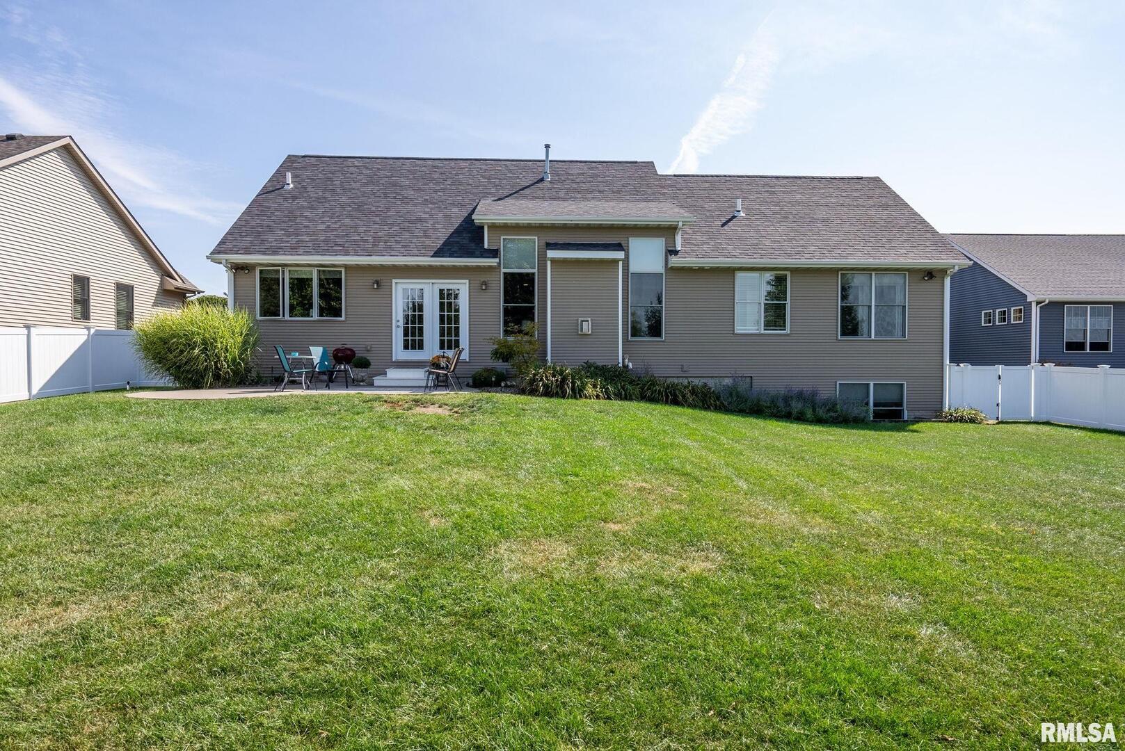 6822 SUMMERFIELD Drive
