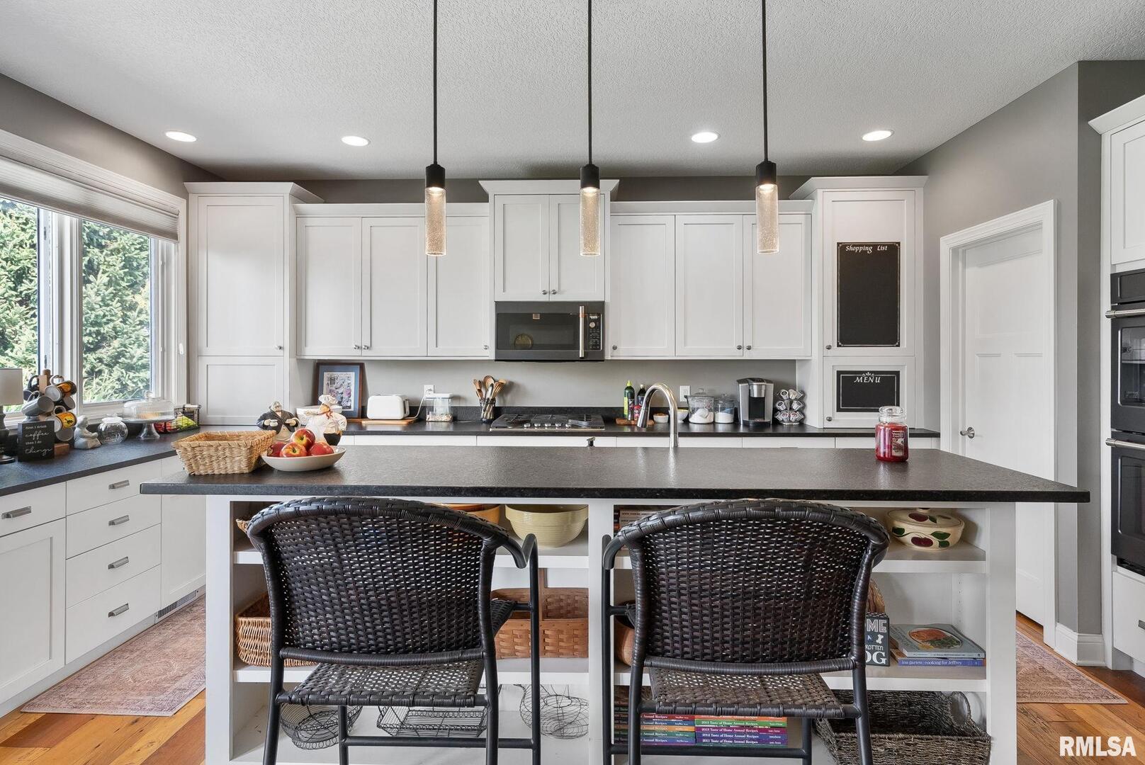 6822 SUMMERFIELD Drive