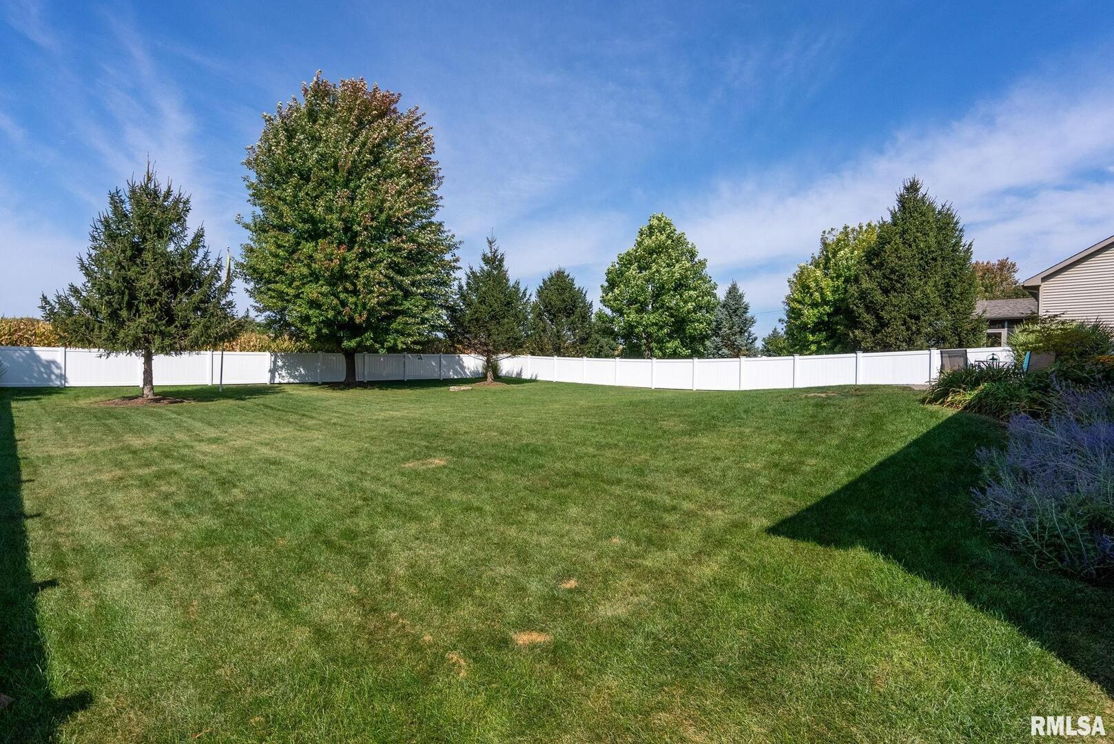 6822 SUMMERFIELD Drive