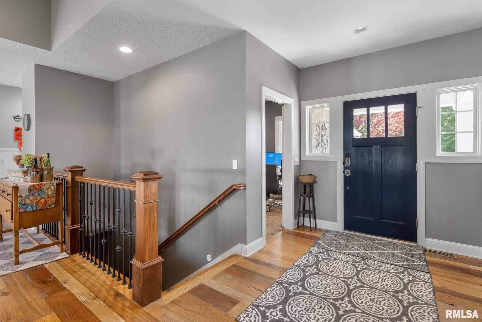 6822 SUMMERFIELD Drive