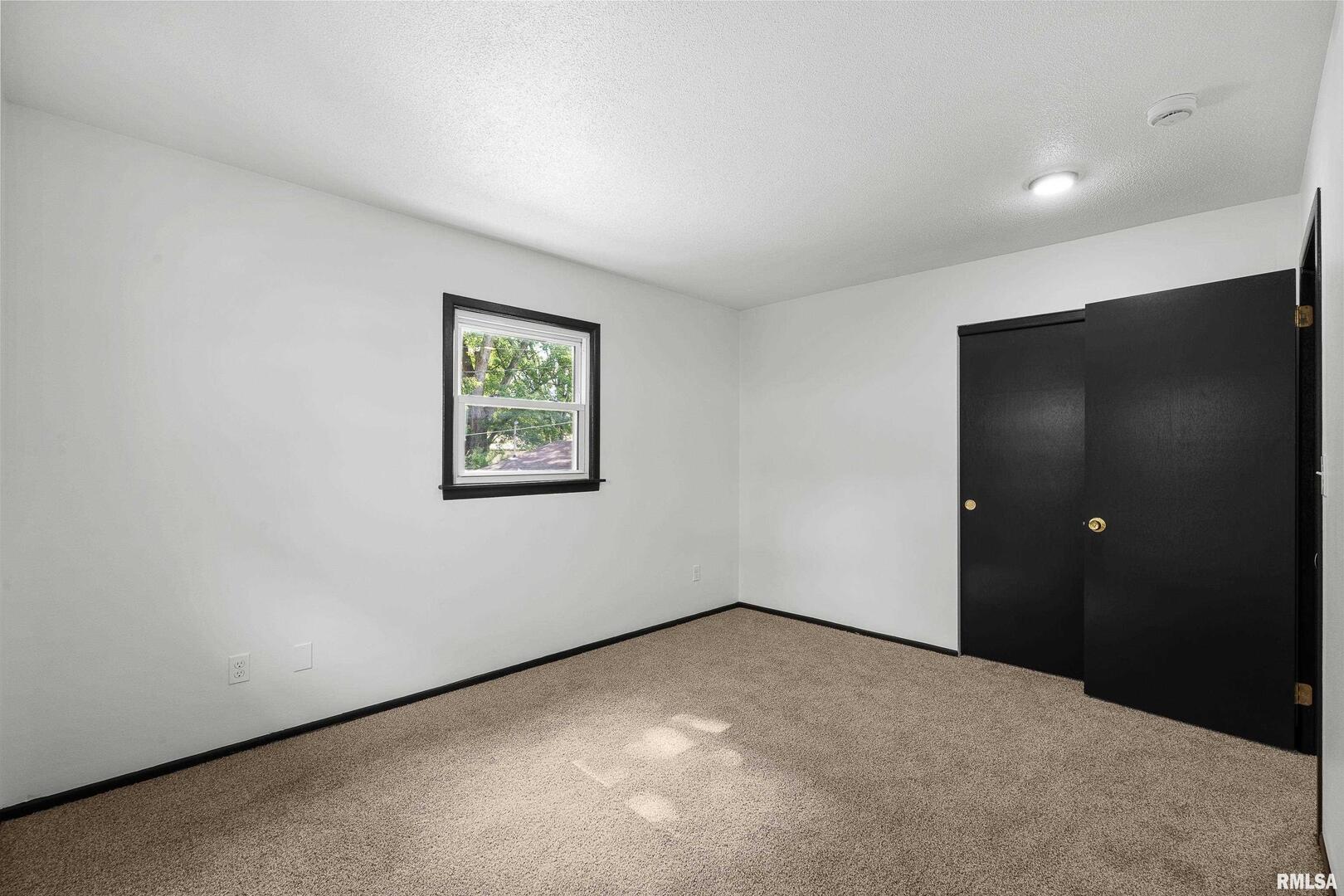 1101 HAWTHORNE Drive