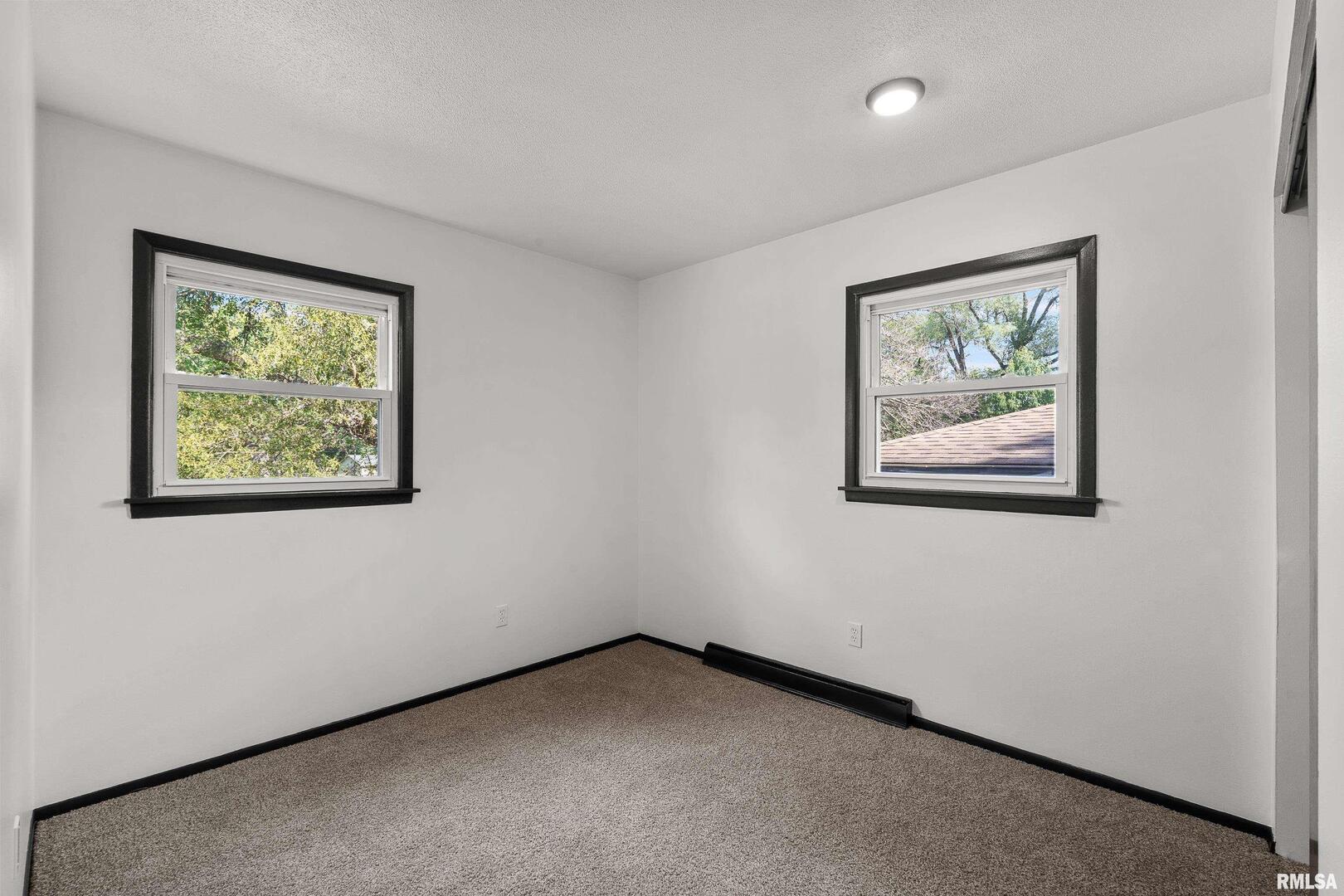 1101 HAWTHORNE Drive