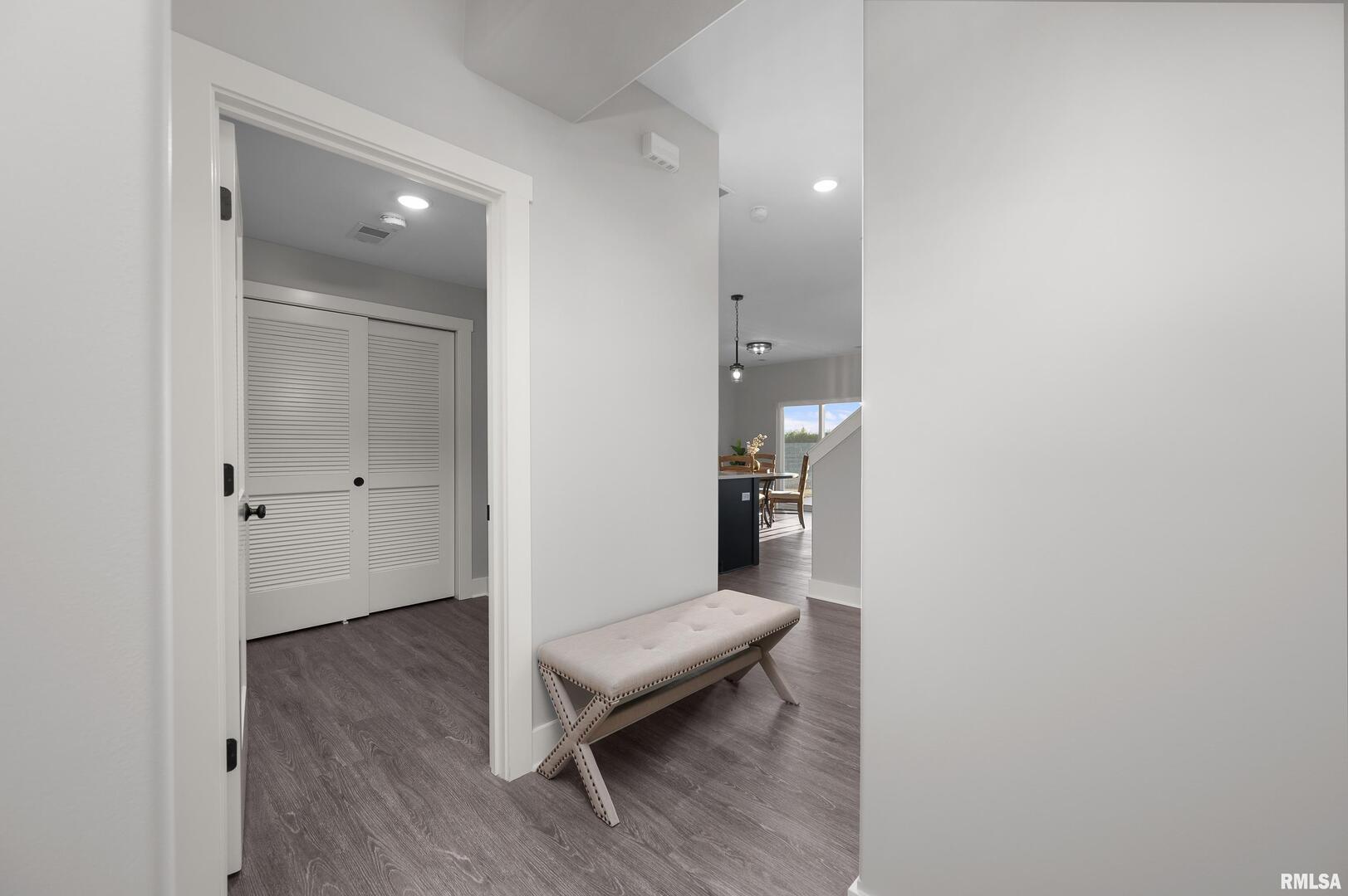 7146 GROVE Crossing