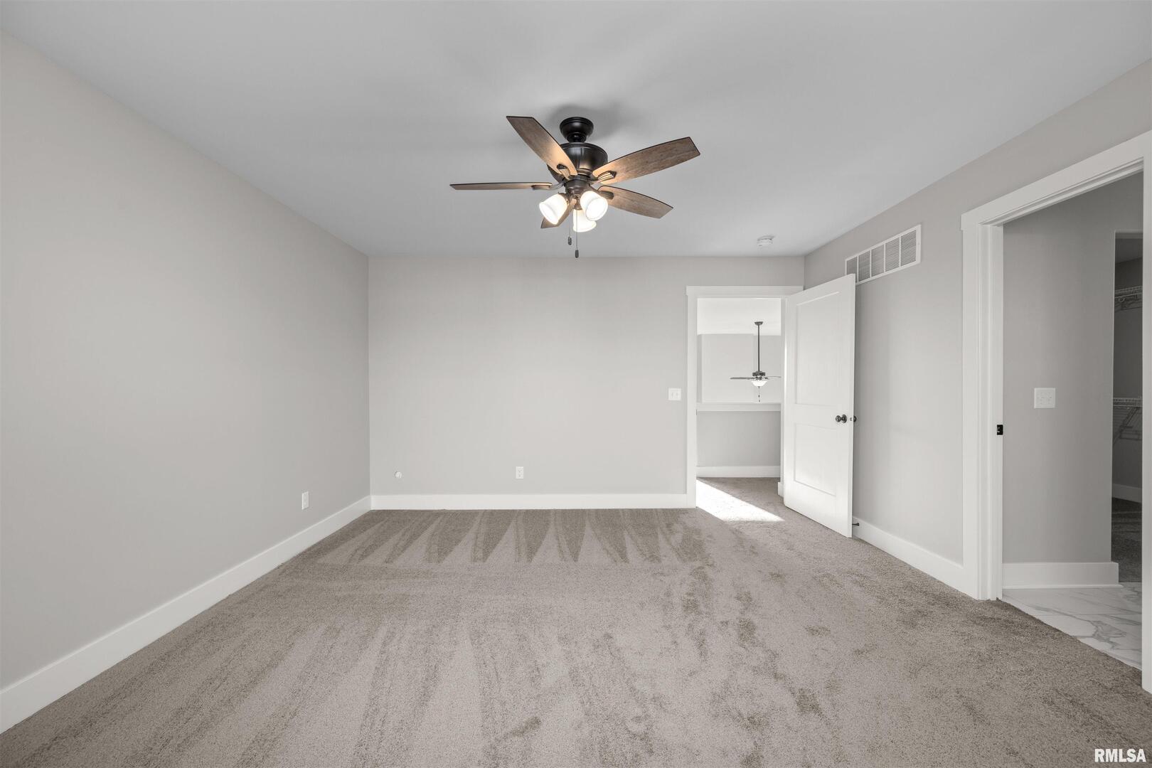 7146 GROVE Crossing
