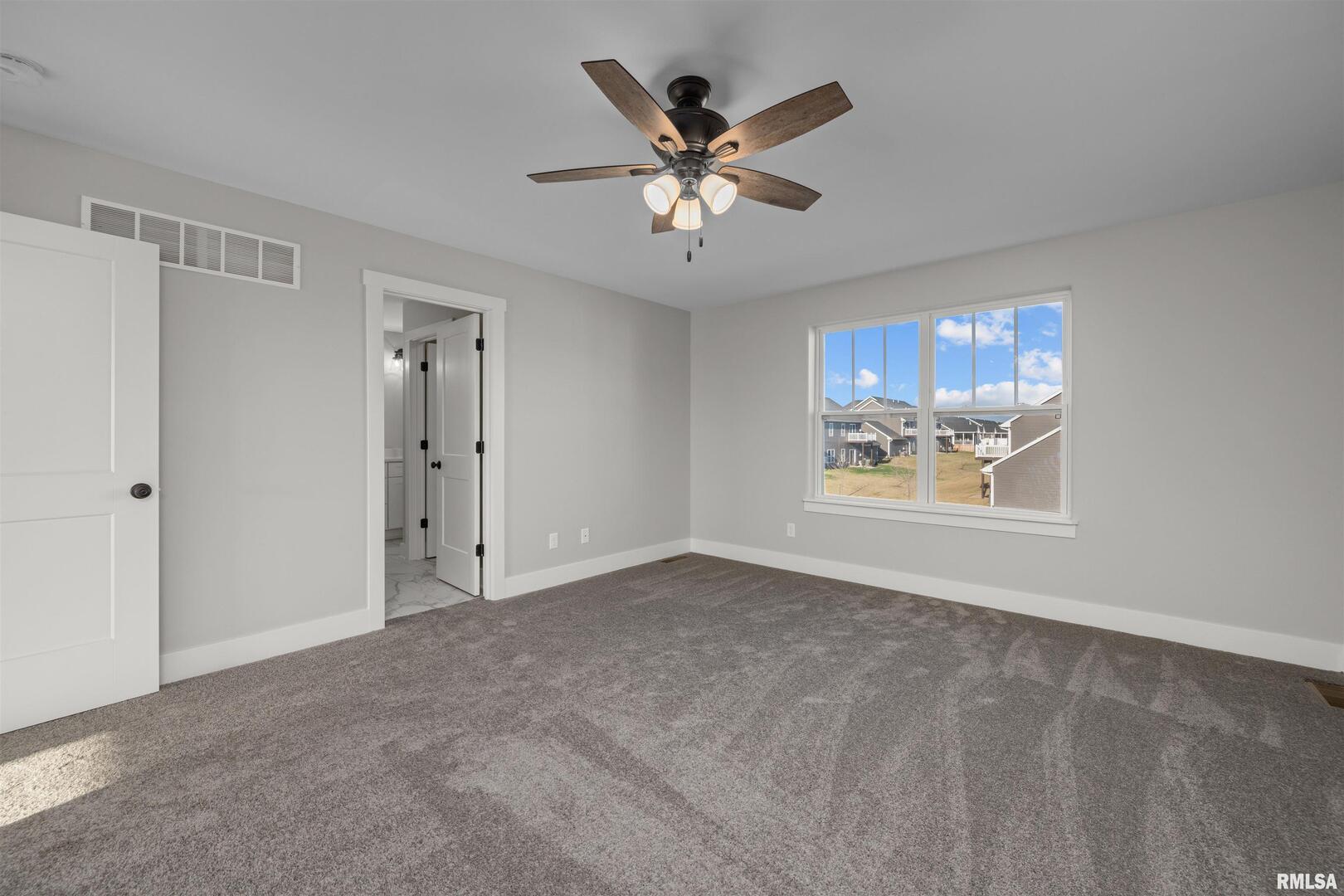 7146 GROVE Crossing