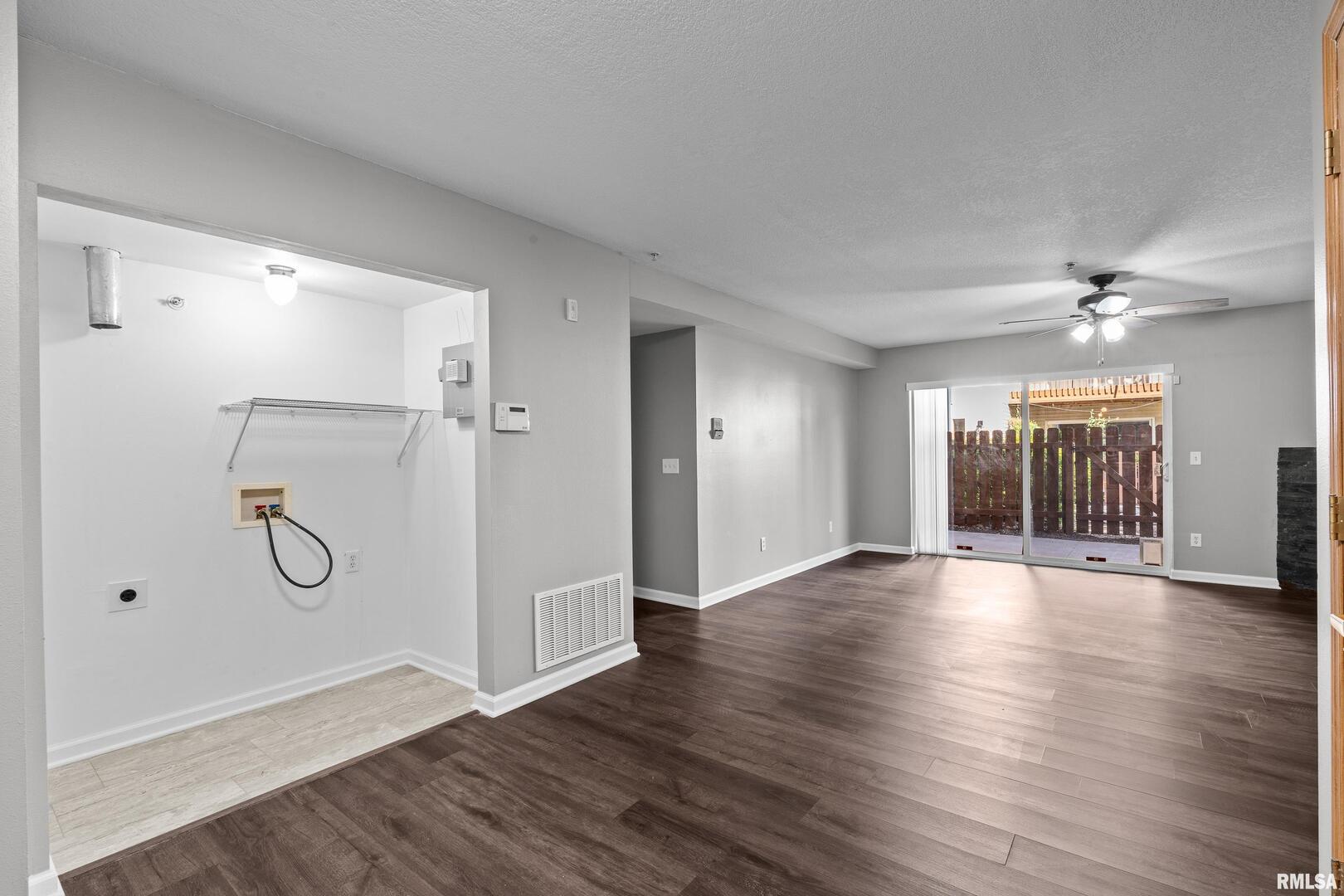 4600 GRAND Avenue Unit: Building B Unit
