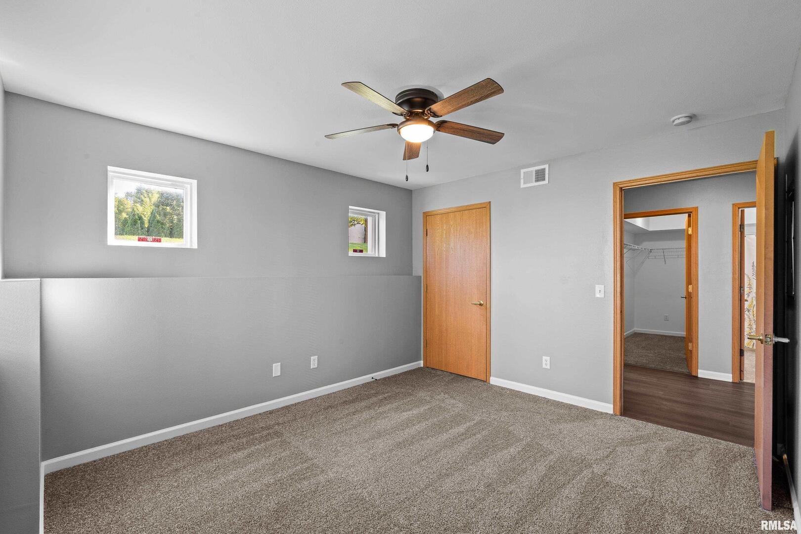 4600 GRAND Avenue Unit: Building B Unit