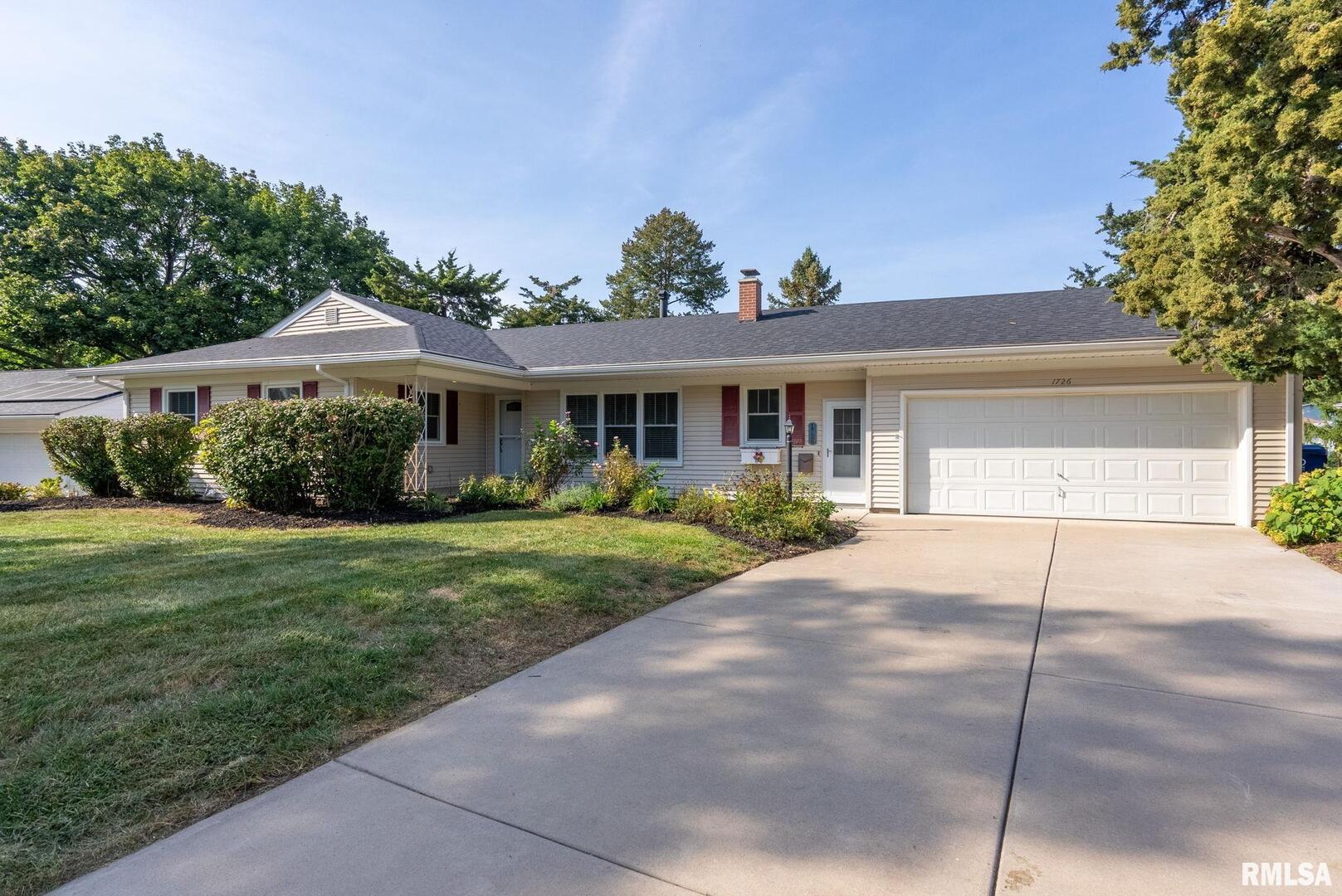 1726 SKYLINE Drive
