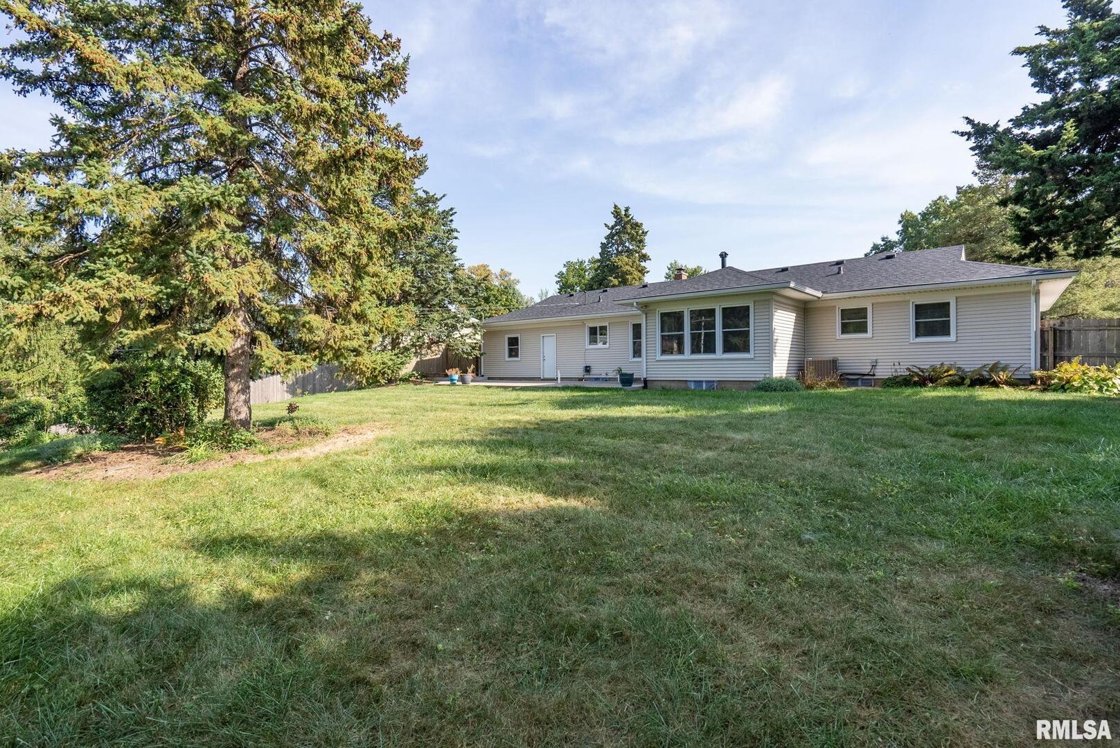 1726 SKYLINE Drive