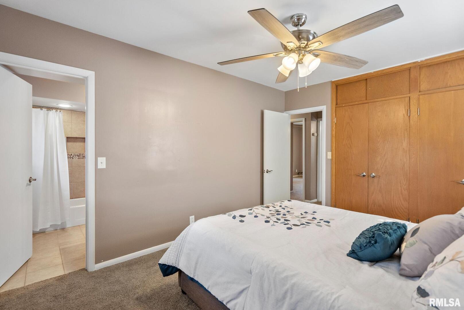 1726 SKYLINE Drive