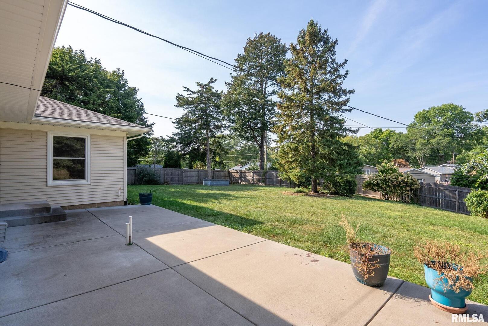 1726 SKYLINE Drive