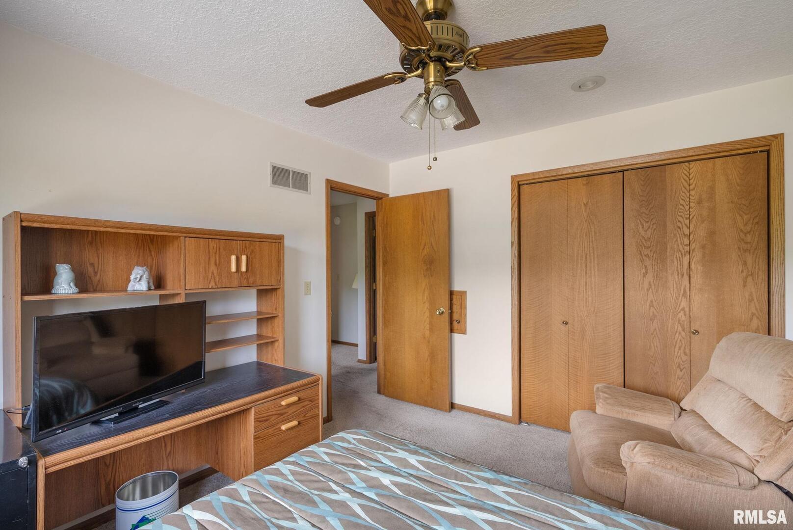 1455 PRAIRIE VISTA Drive