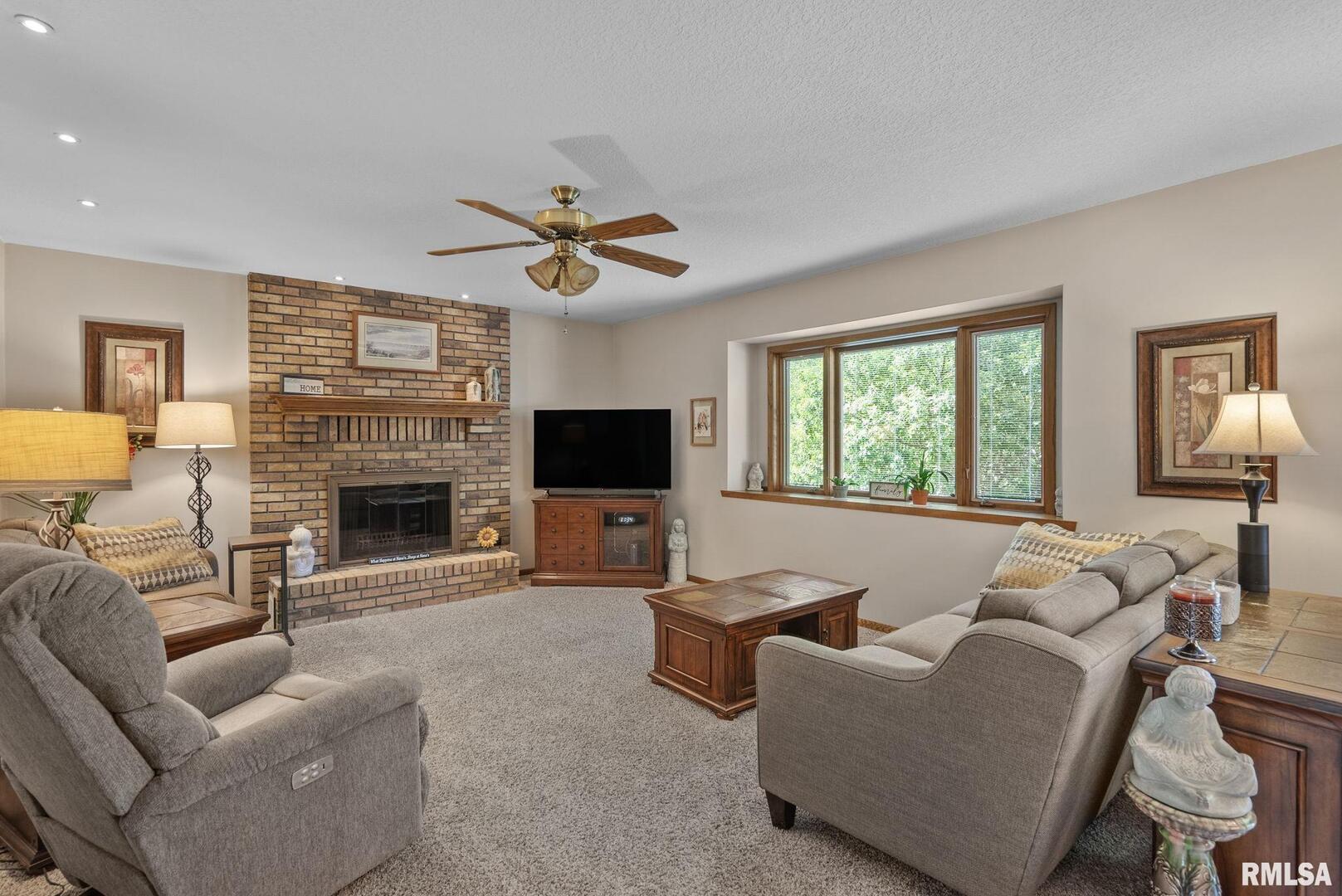 1455 PRAIRIE VISTA Drive