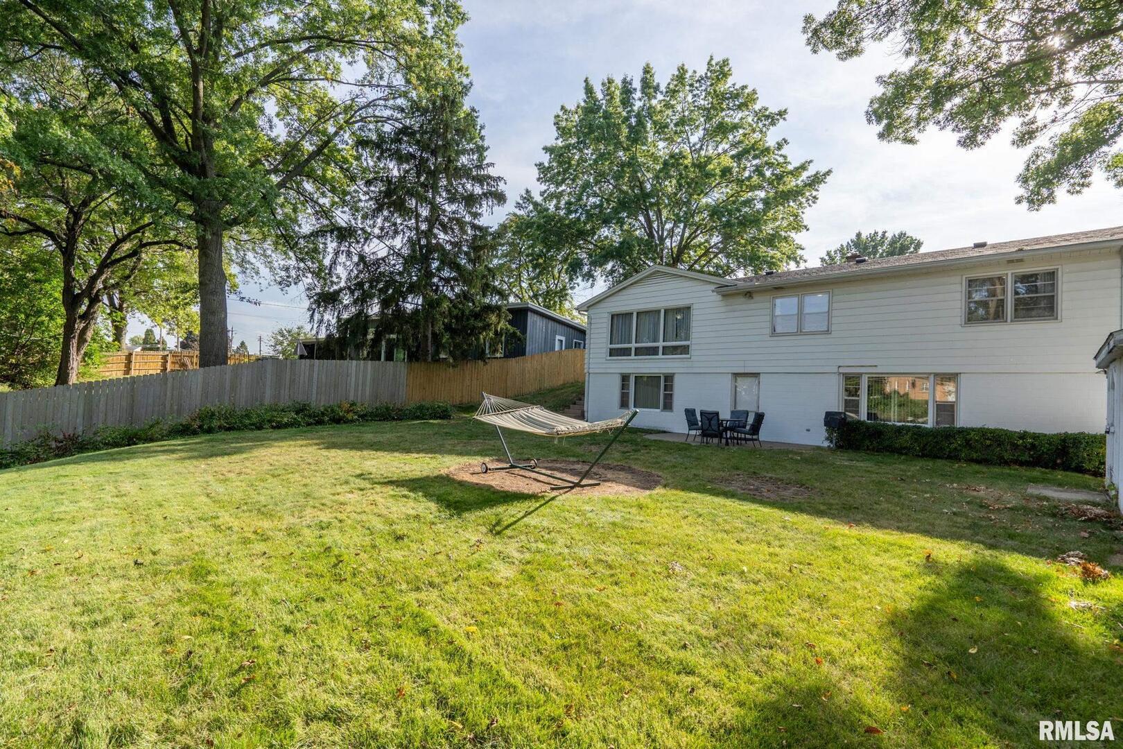 1816 40TH Street Court