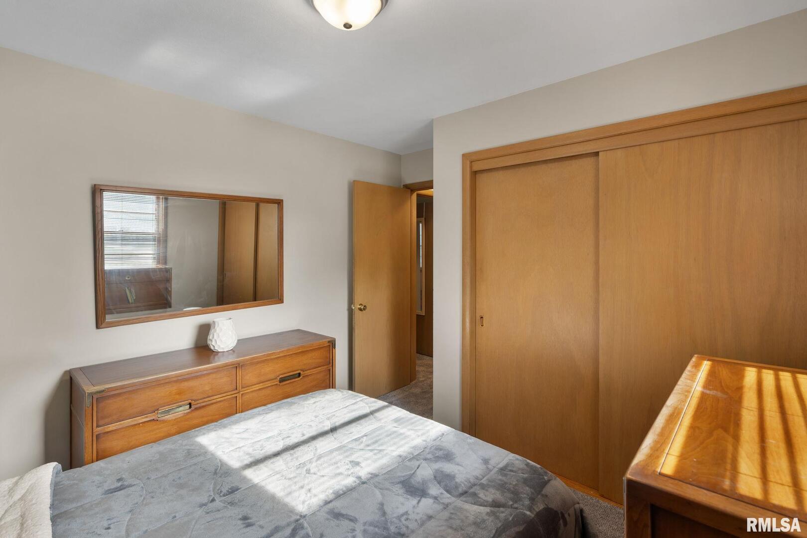 1816 40TH Street Court