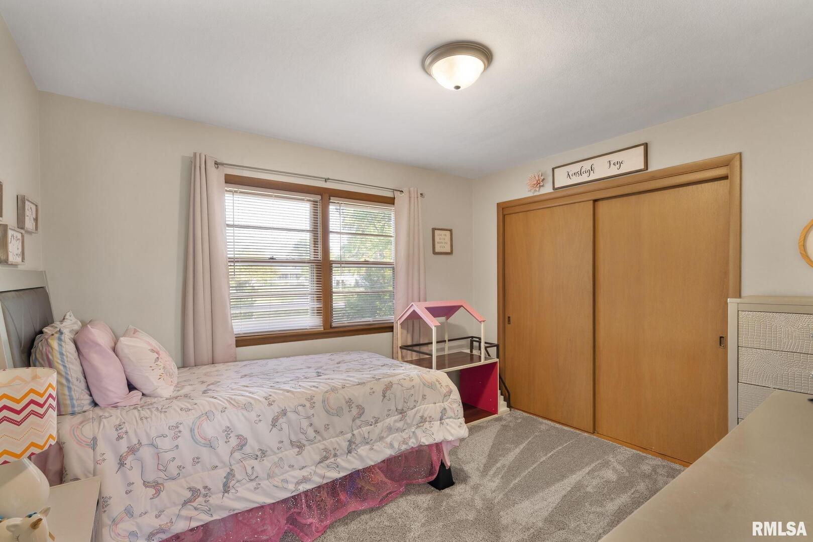 1816 40TH Street Court