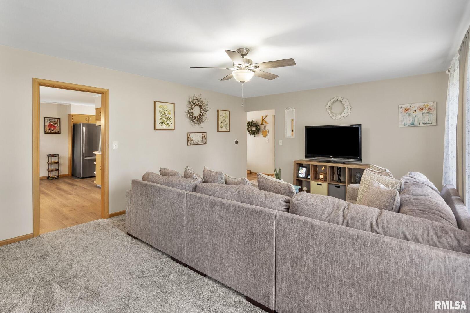 1816 40TH Street Court