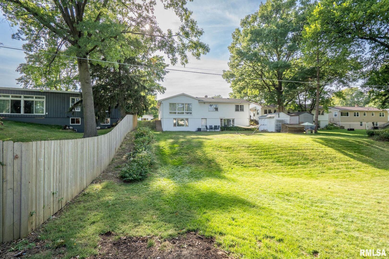 1816 40TH Street Court