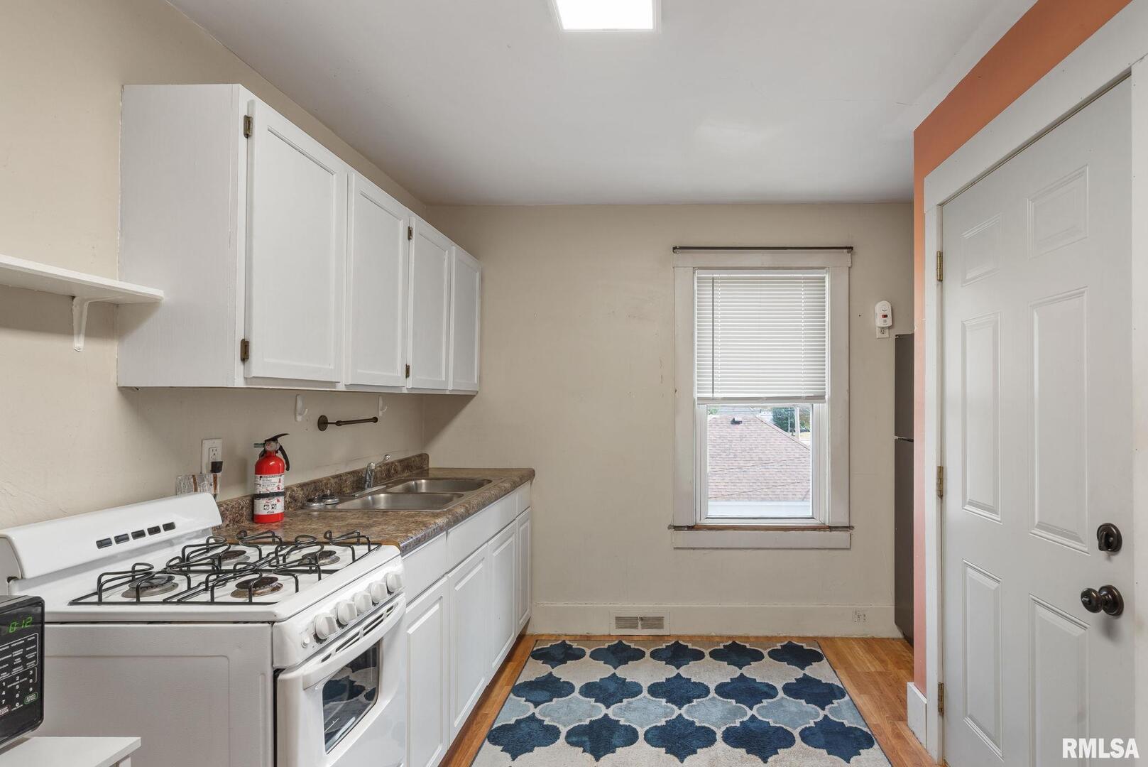 1321 MAIN Street