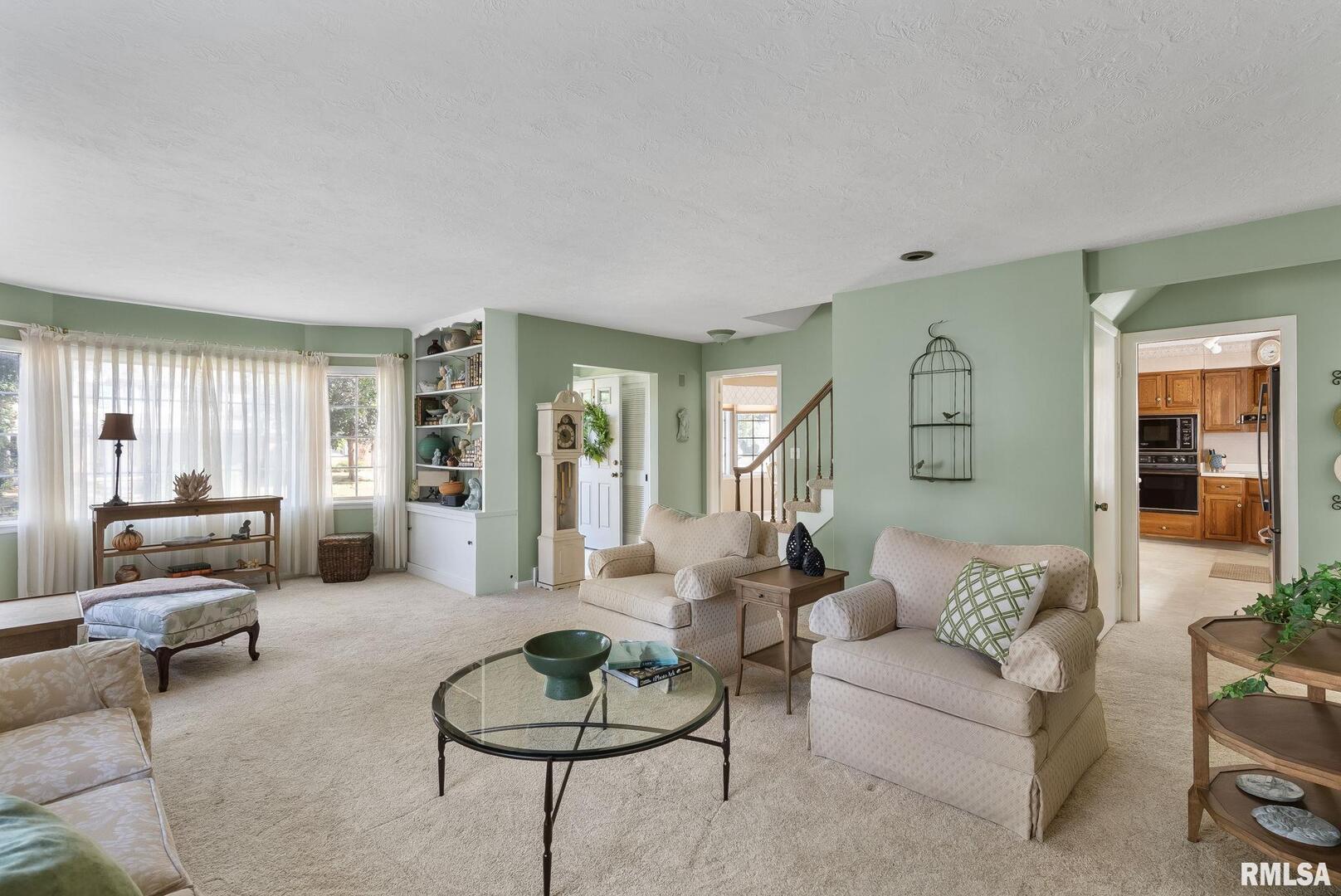 2718 FAIRHAVEN Road