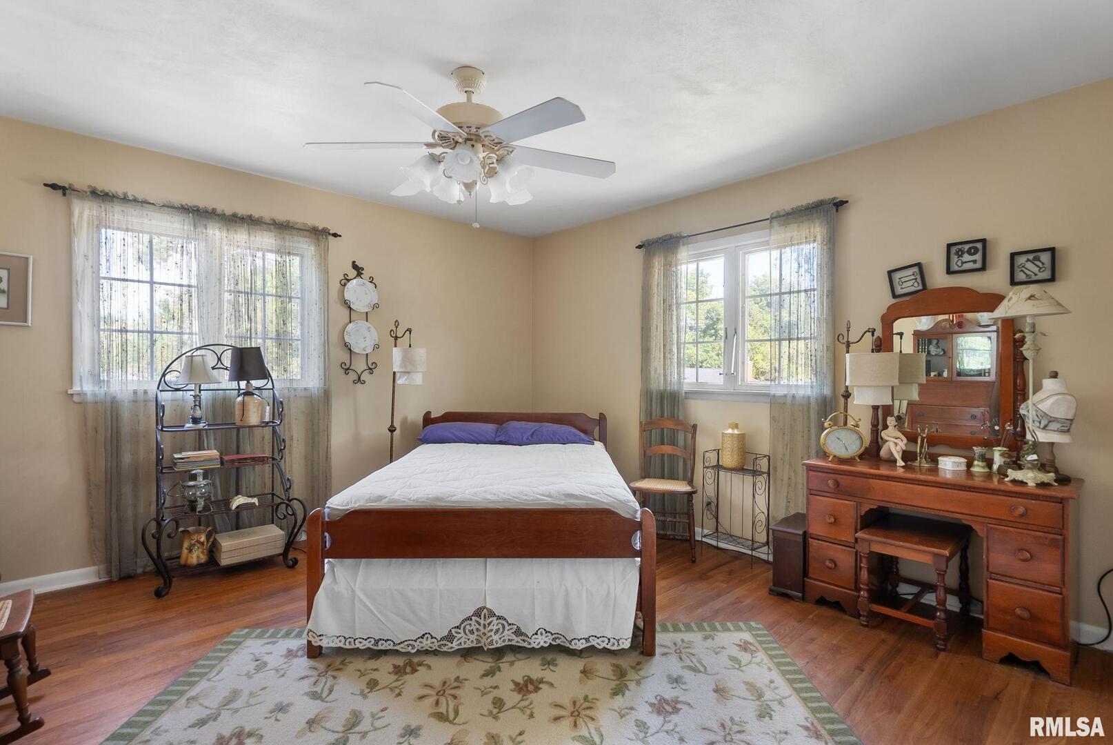2718 FAIRHAVEN Road
