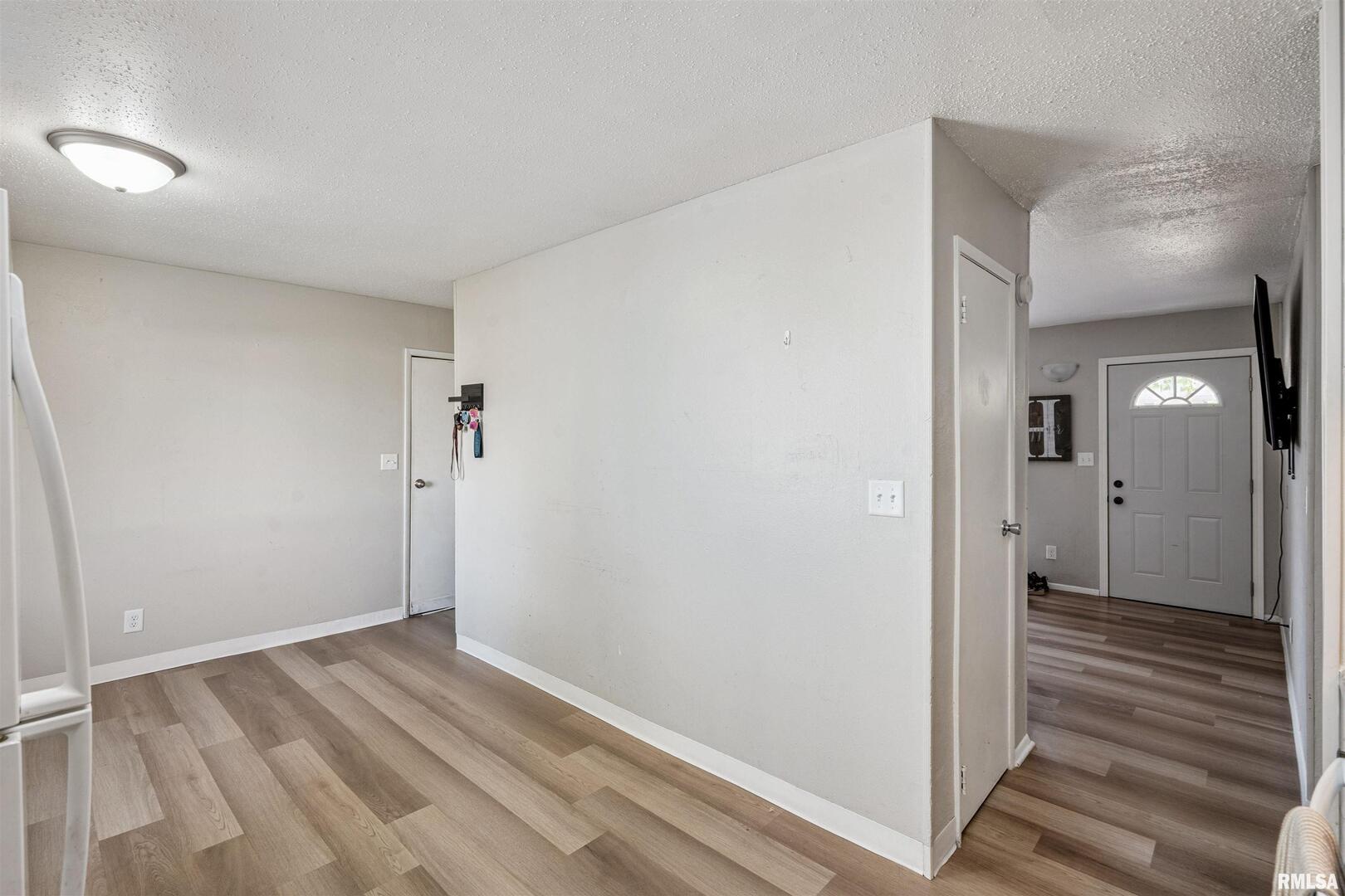 3530 W 29TH Street