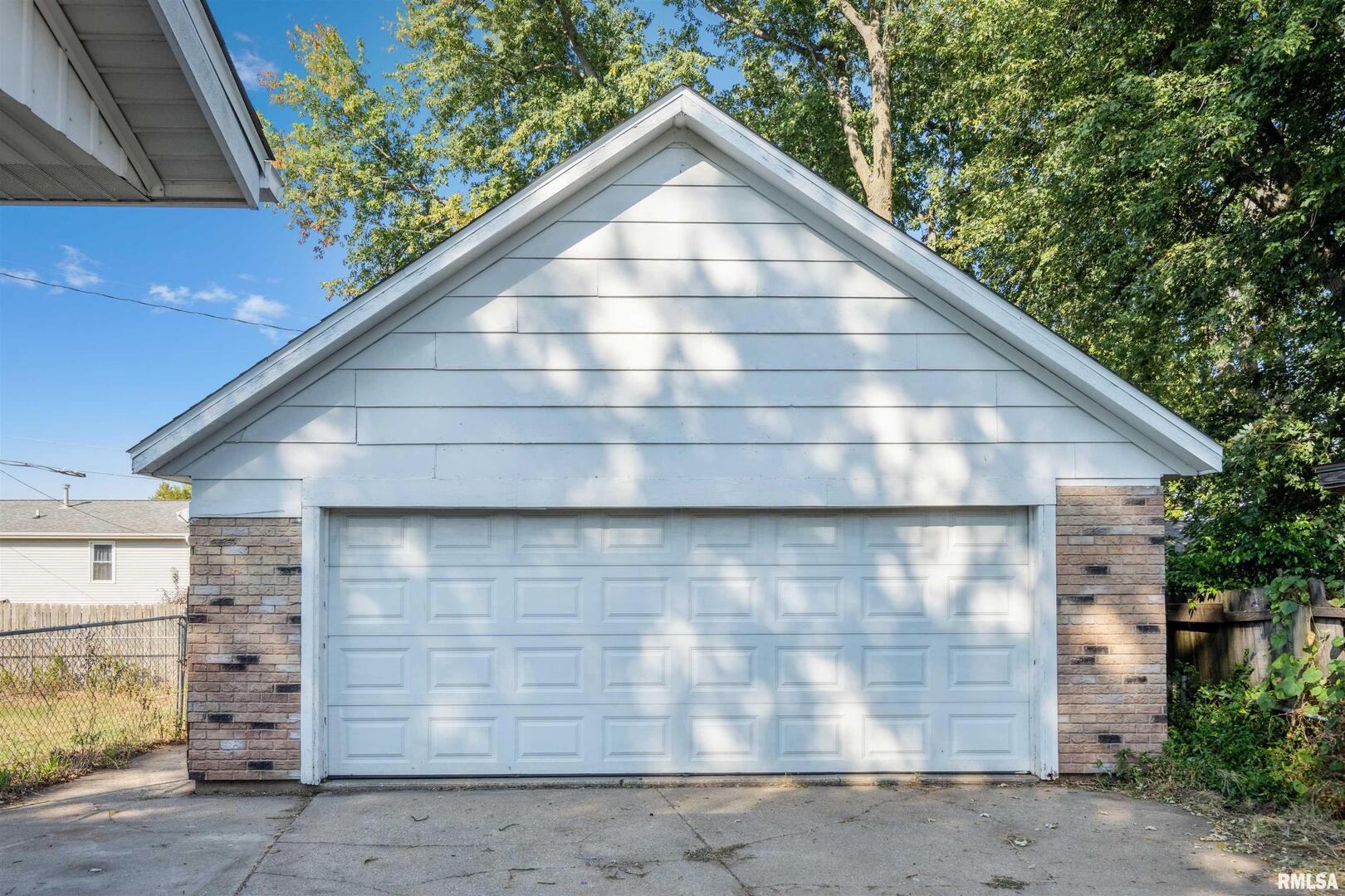 3530 W 29TH Street