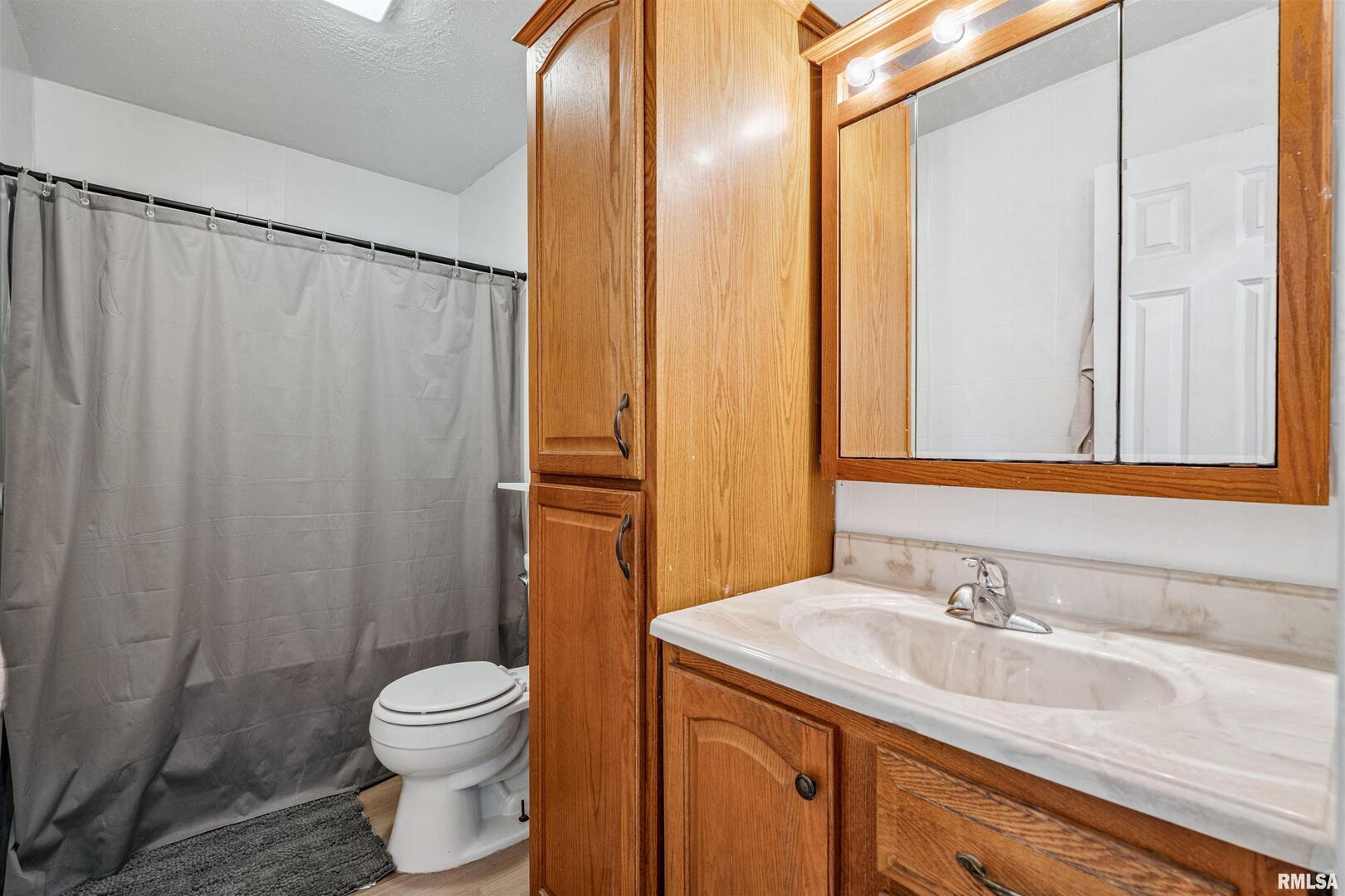 3530 W 29TH Street