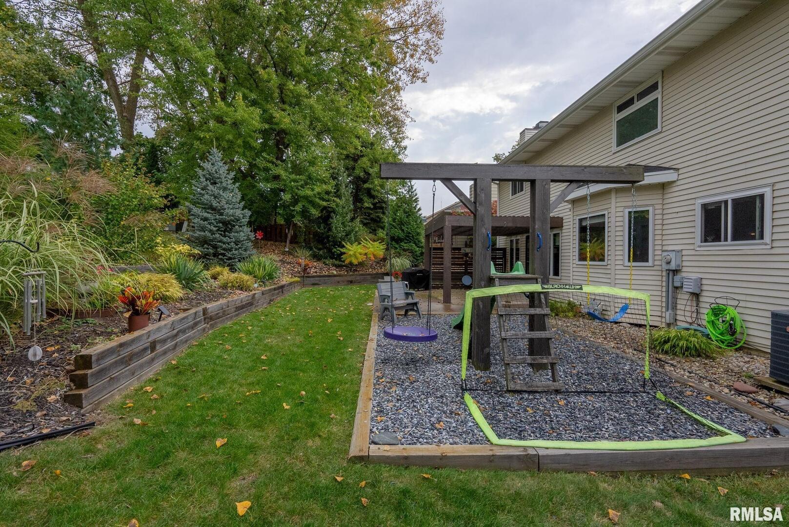 4255 APPLE VALLEY Drive