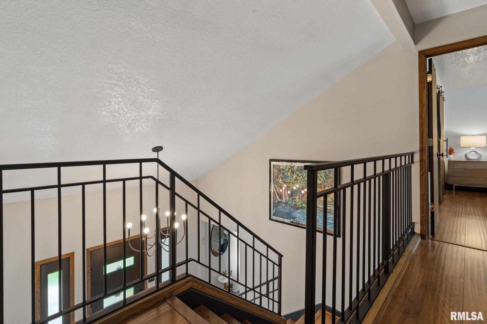 4255 APPLE VALLEY Drive