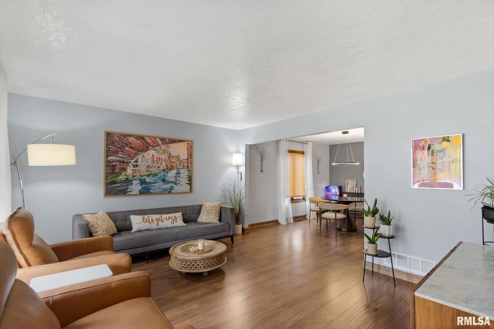 4255 APPLE VALLEY Drive