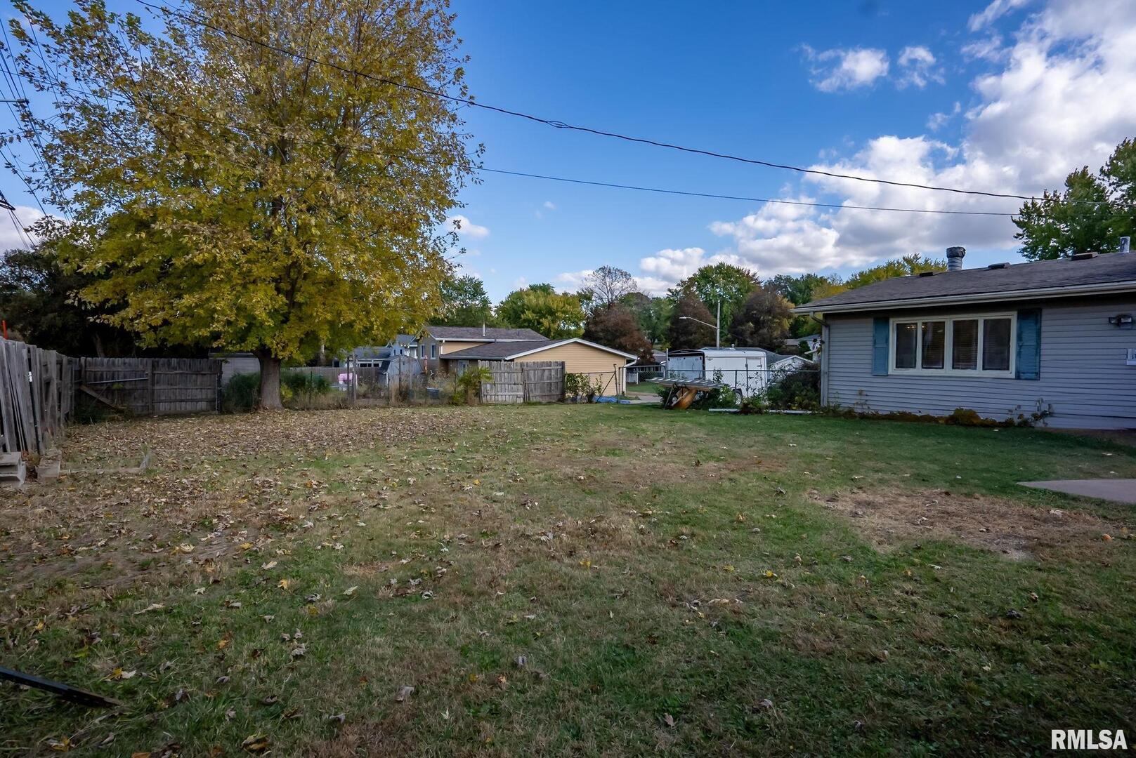 1212 Meadow Lane Drive