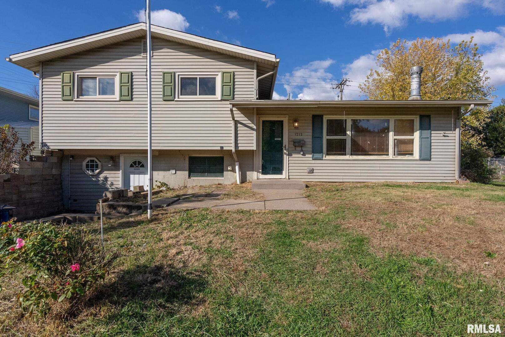 1212 Meadow Lane Drive