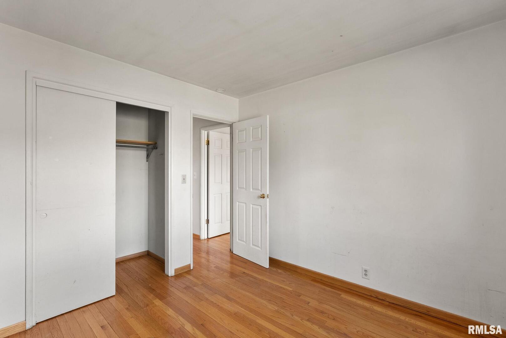 1212 Meadow Lane Drive
