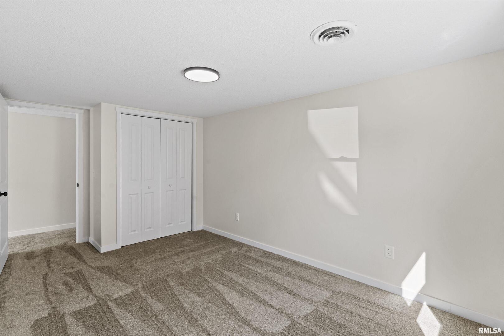 1501 43RD Street