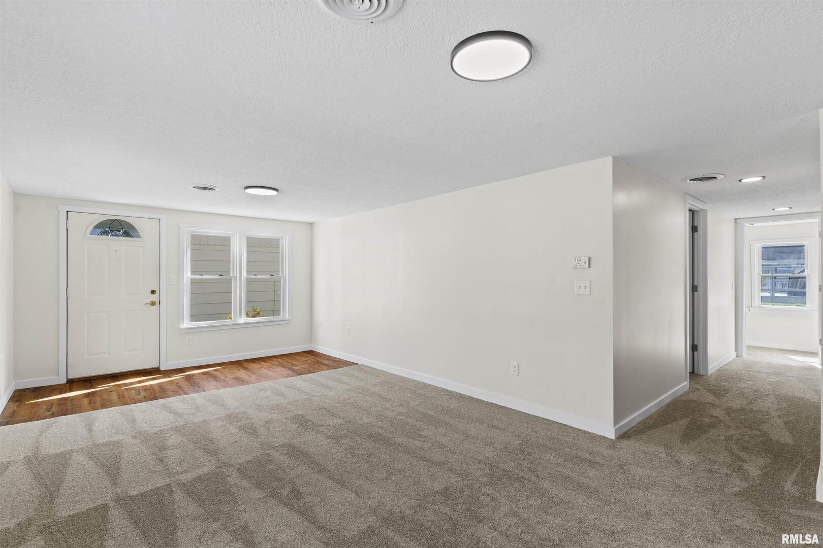 1501 43RD Street