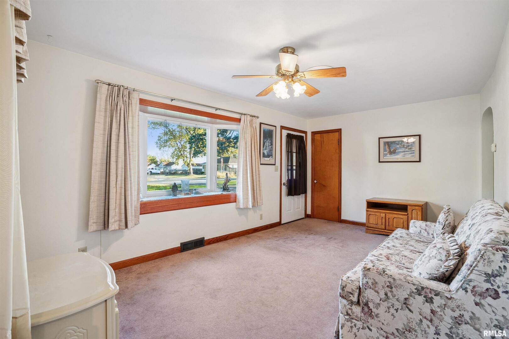 34 SUBURBAN HEIGHTS Road