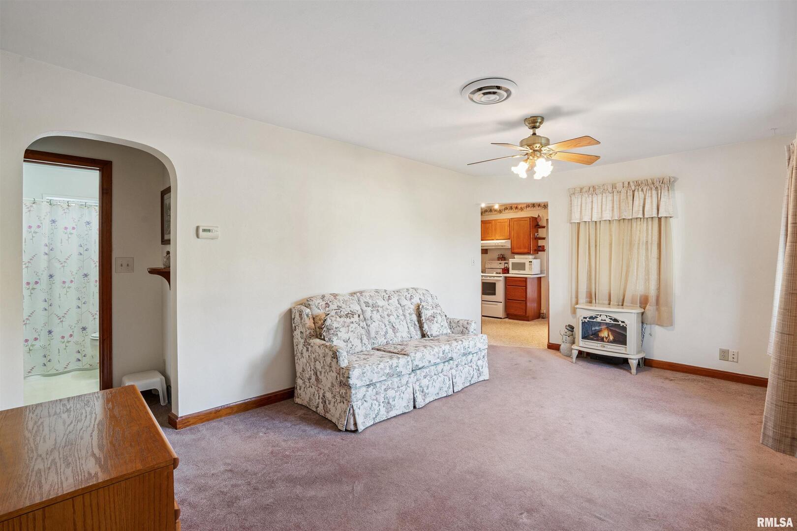 34 SUBURBAN HEIGHTS Road