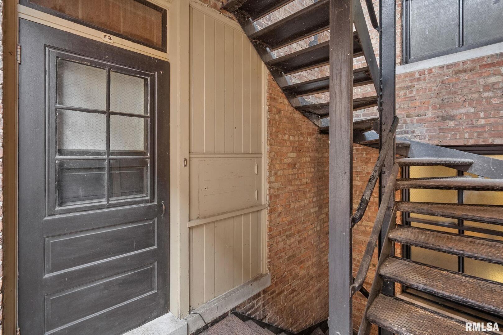 2506 HARRISON Street Unit: 2E