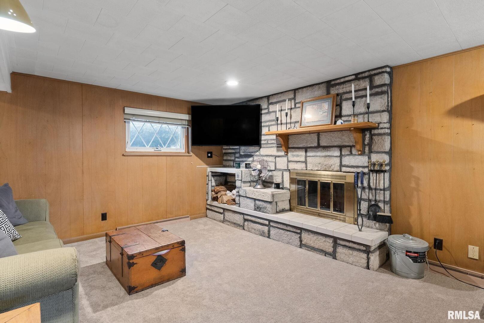 9 PARKWOOD Drive
