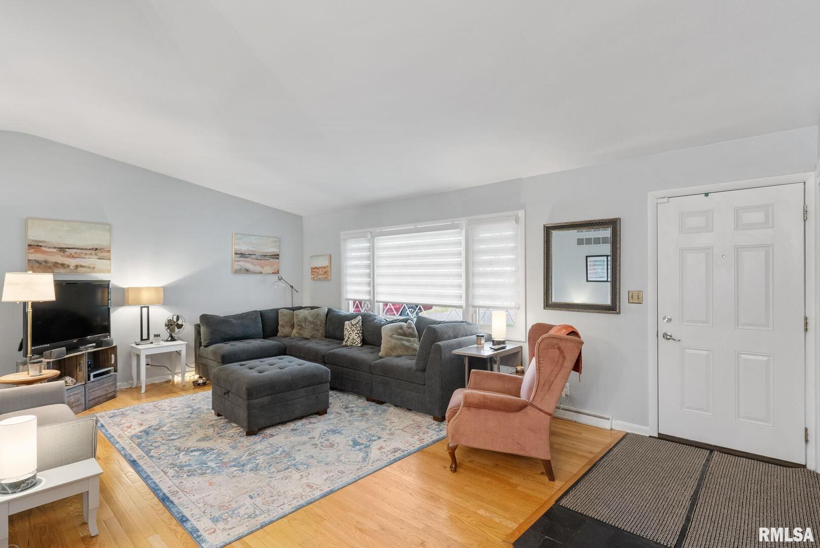 9 PARKWOOD Drive