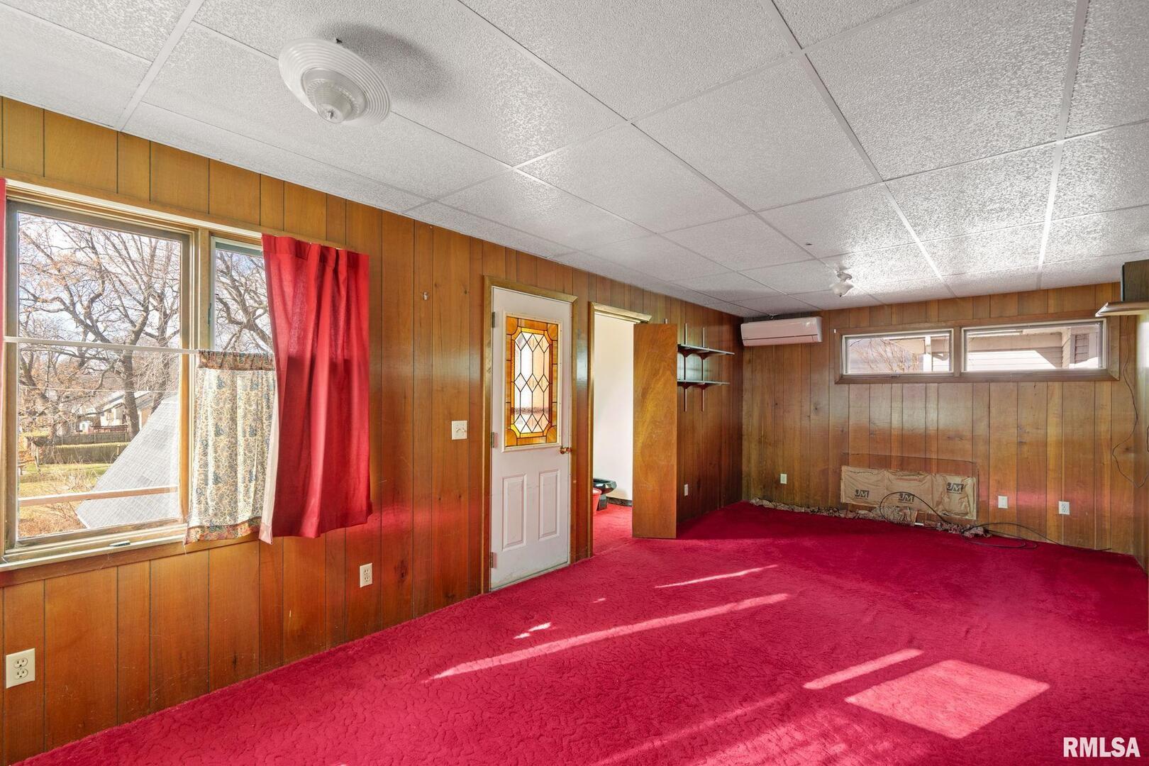 2709 16TH Street