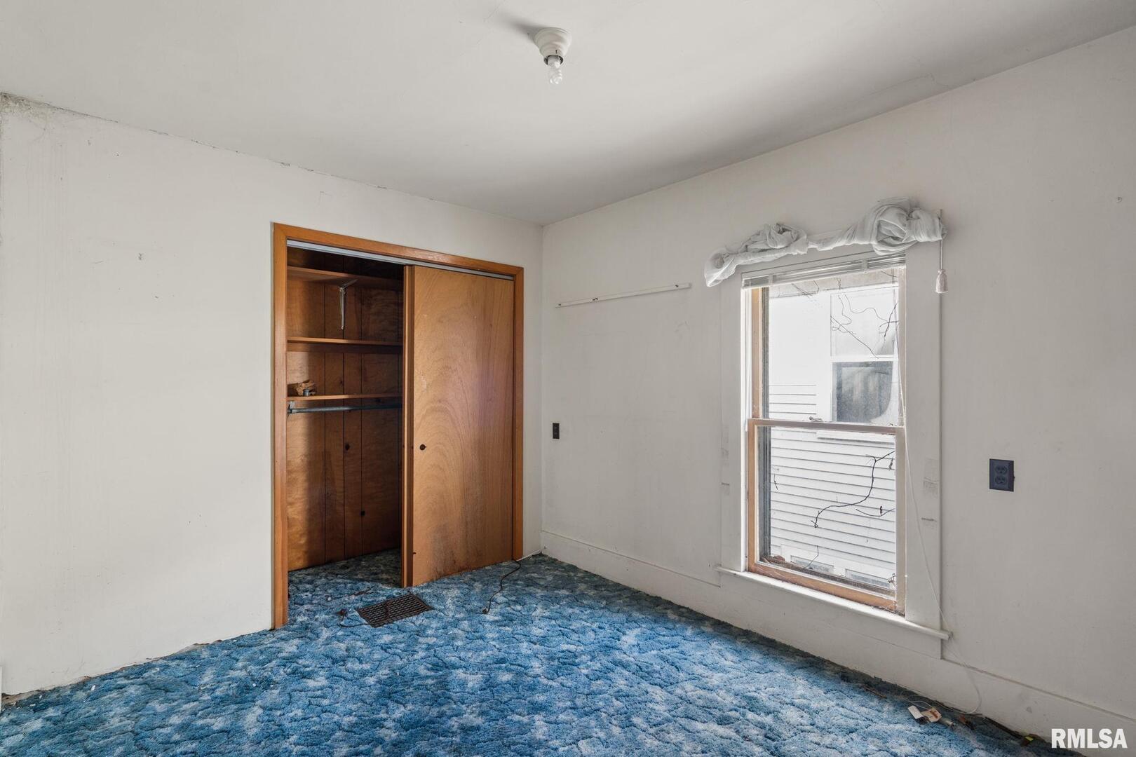 2709 16TH Street