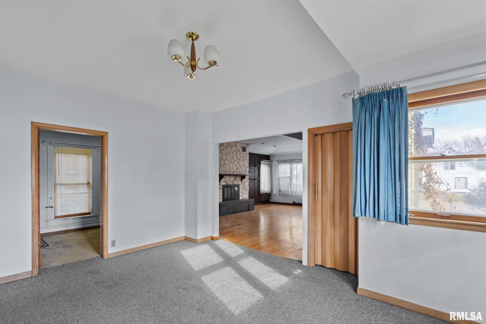 2709 16TH Street