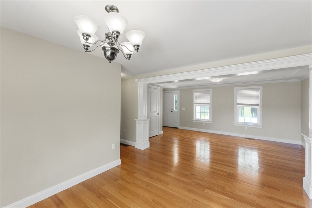 475 Ship Pond Rd