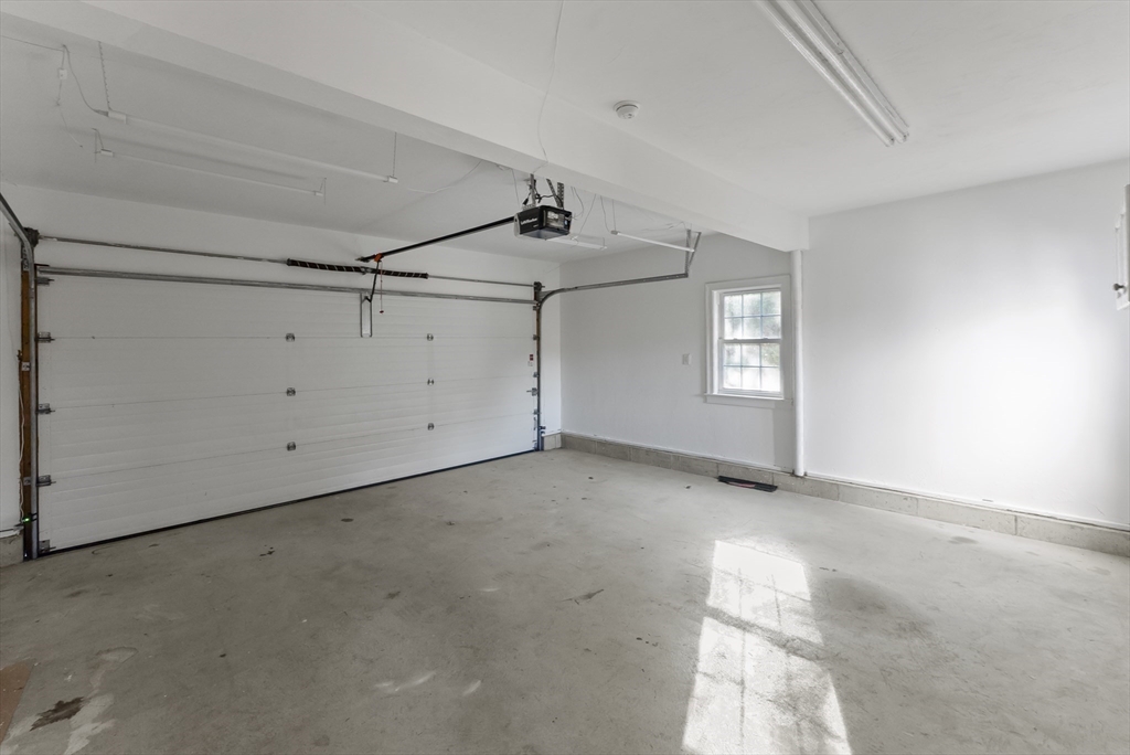 475 Ship Pond Rd